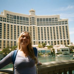 Meet your Posher, Shannon-olivia